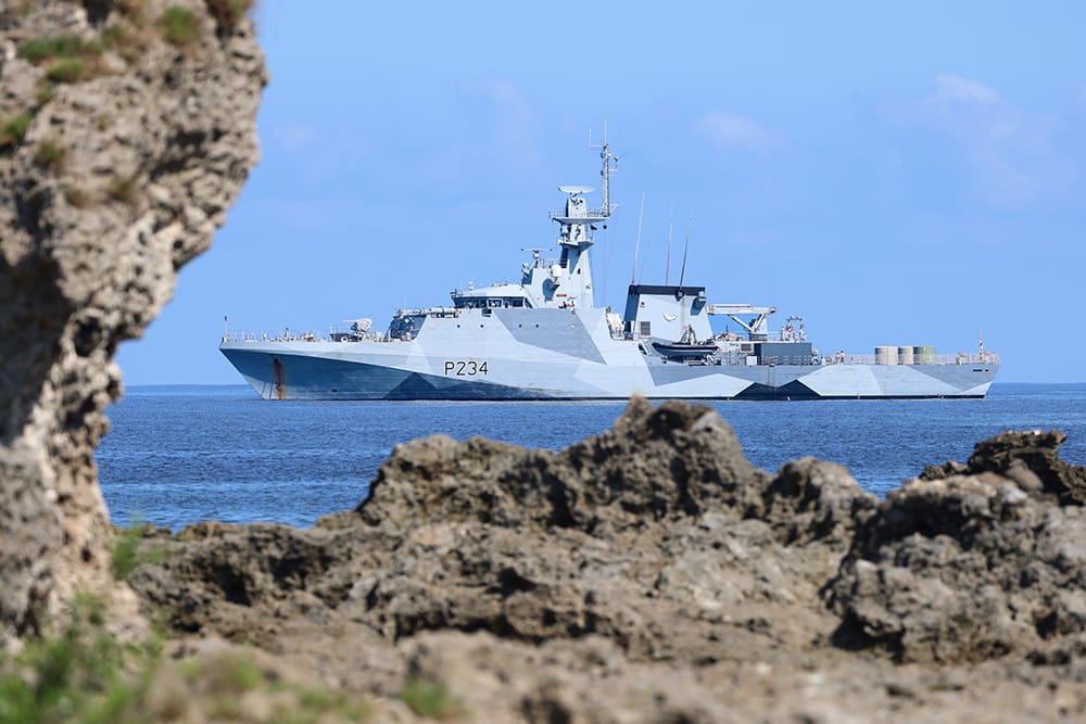 Royal-Navy-Equipment-River-Class-02-protection.jpg HMS Spey approaches the shores of the Tanna Islands