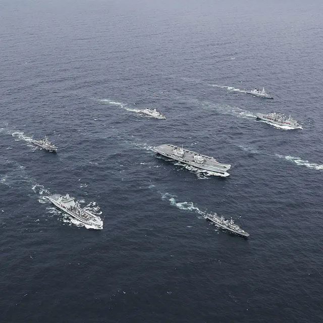 Us Navy Rpe Ships Royal Navy Ships | Royal Navy