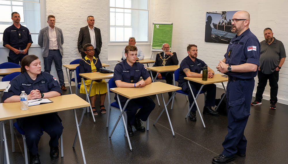 Royal Naval Reservist tour the HMS King Alfred facilities Royal-Navy-Bases-and-Stations-HMS Raleigh-06-seamanship