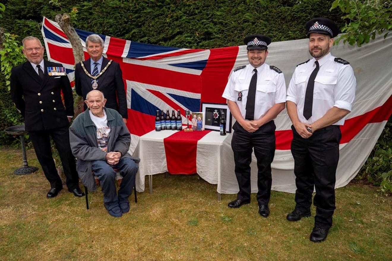 Wartime Swordfish heroes honoured by today’s sailors