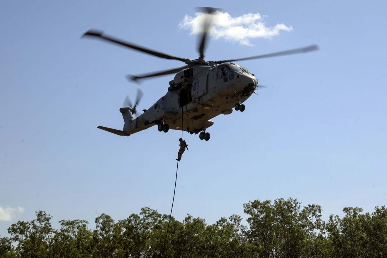 Commando fliers take it to the limit in the Outback