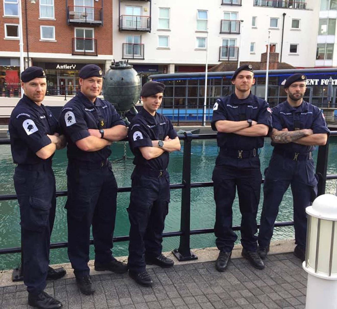 Divers and mine warfare memorial unveiled in Portsmouth