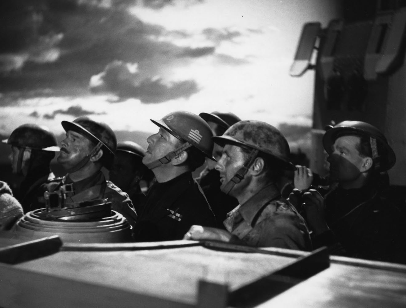 Noel Coward as the captain of the fictional HMS Torrin during a scene from the Battle of Crete in In Which We Serve Noel Coward as the captain of the fictional HMS Torrin during a scene from the Battle of Crete in In Which We Serve