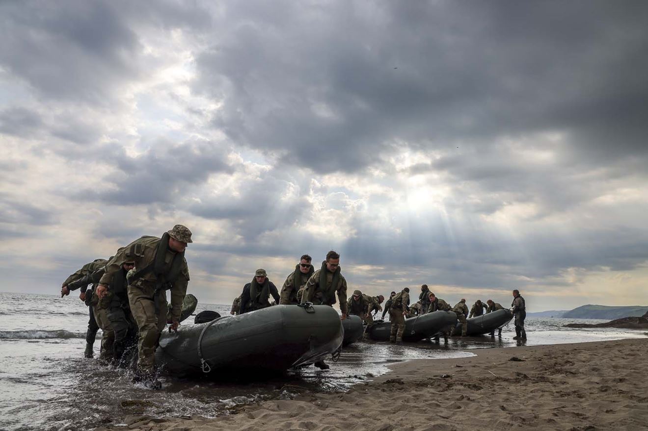 47 Commando LCs in action