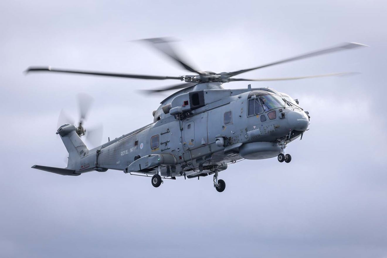 Merlin Mk2 making its approach to land onboard HMS Prince of Wales