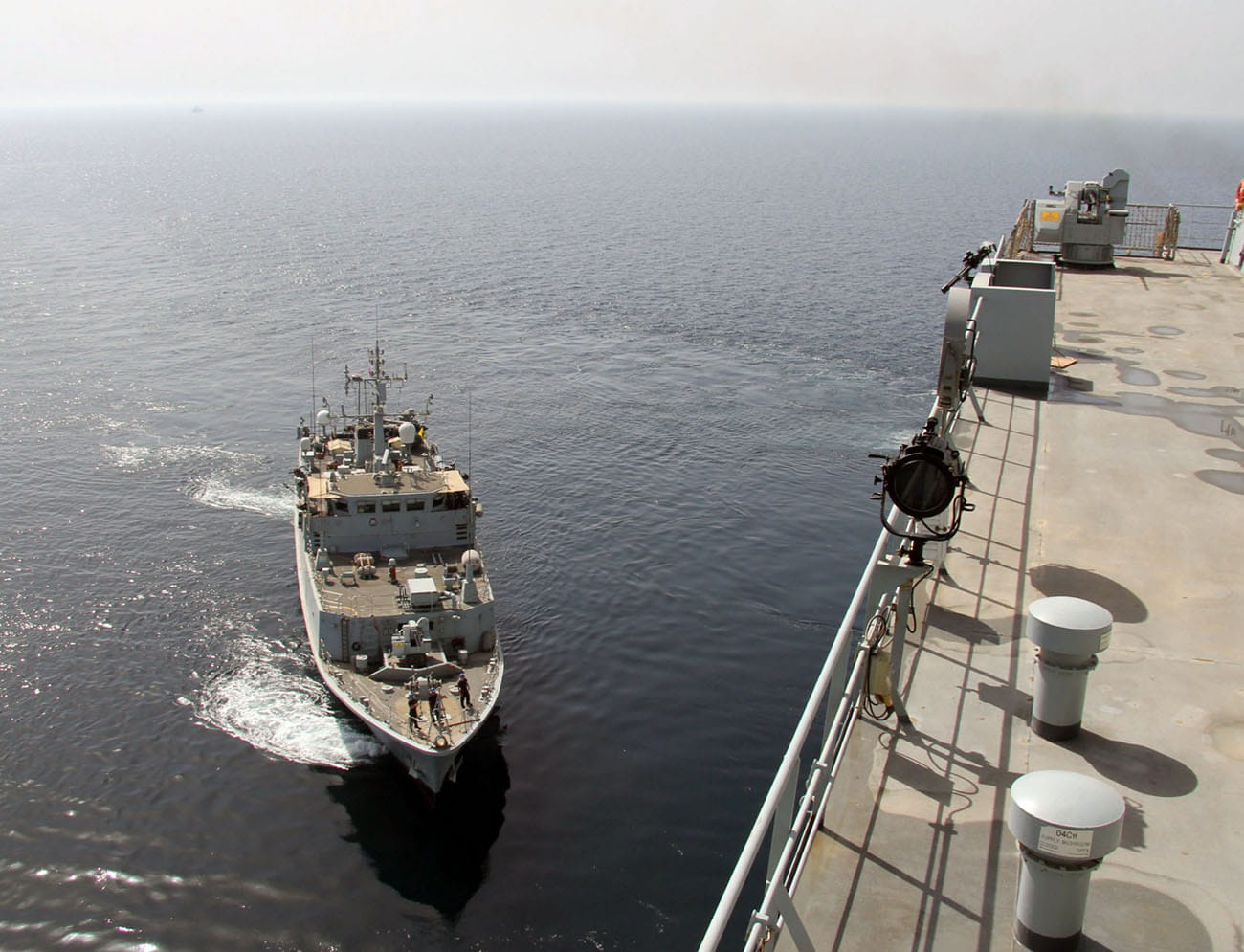 Lyme Bay takes over as minehunters' 'mother ship' in Gulf