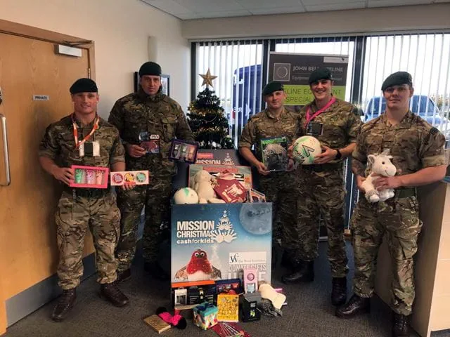 Commando Cheer 45 Commando bring Christmas cheer| Royal Navy