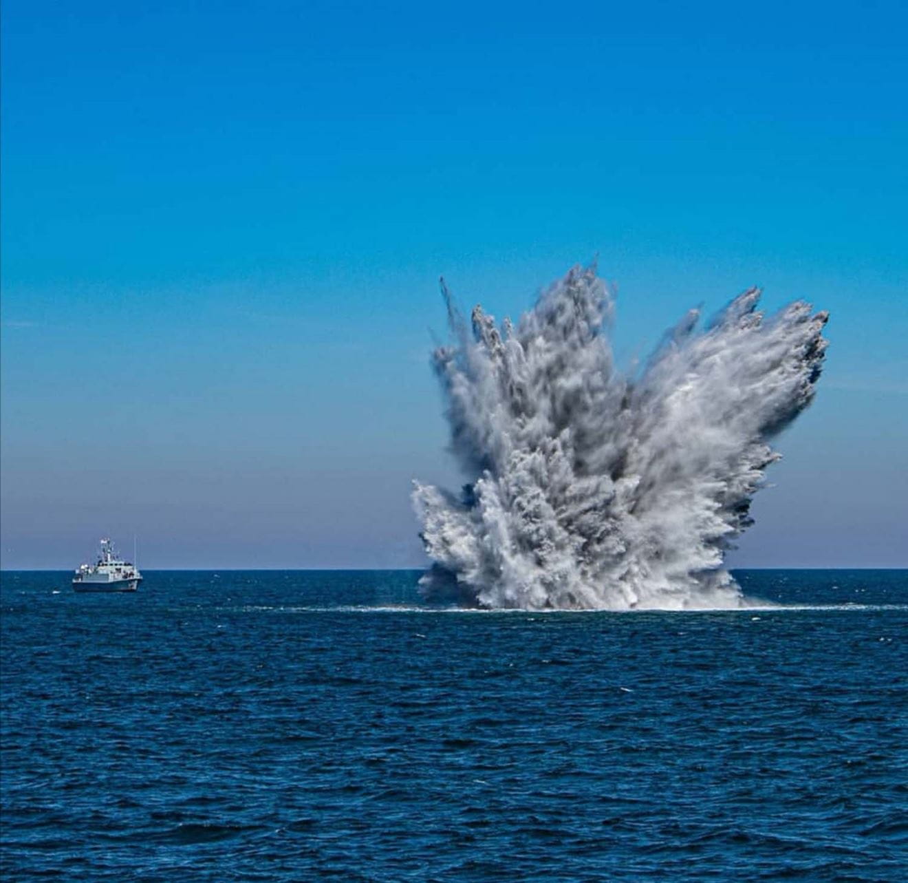 Grimsby clears D-Day leftovers in NATO minehunting mission