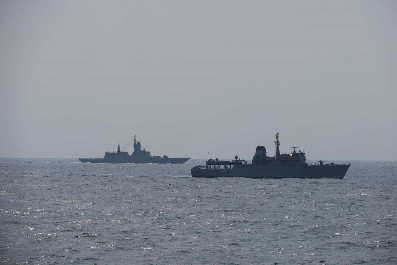 HMS Ledbury tracks Stoikiy