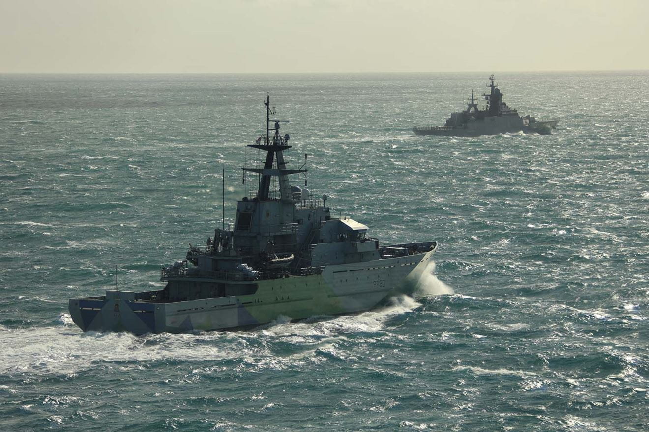 HMS Mersey tracks RFN Soobrazitelny 