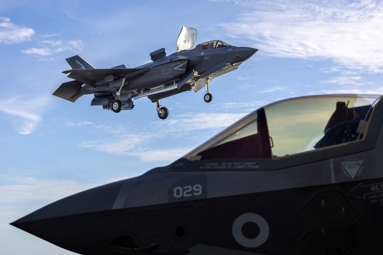 More F-35 jets arrive on HMS Prince of Wales