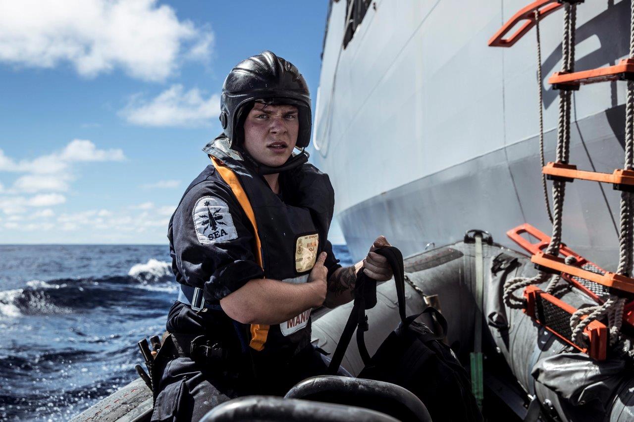HMS Sutherland with HMAS Toowoomba