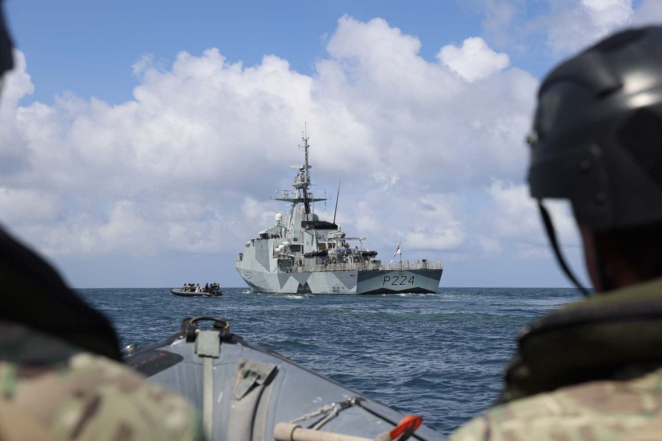 HMS Trent arrives in Jamaica