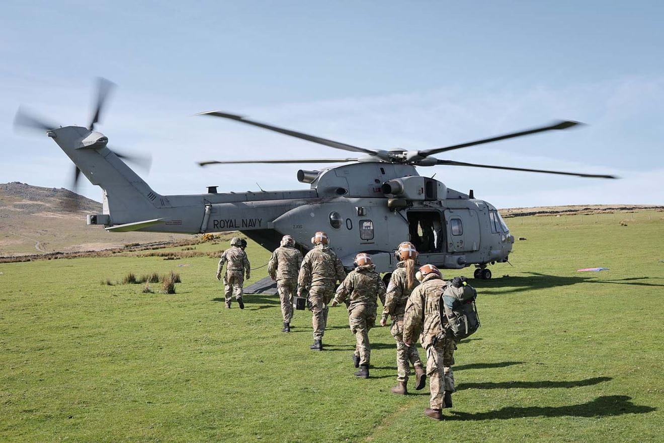 Commando fliers ensure Ten Tors event runs without a hitch