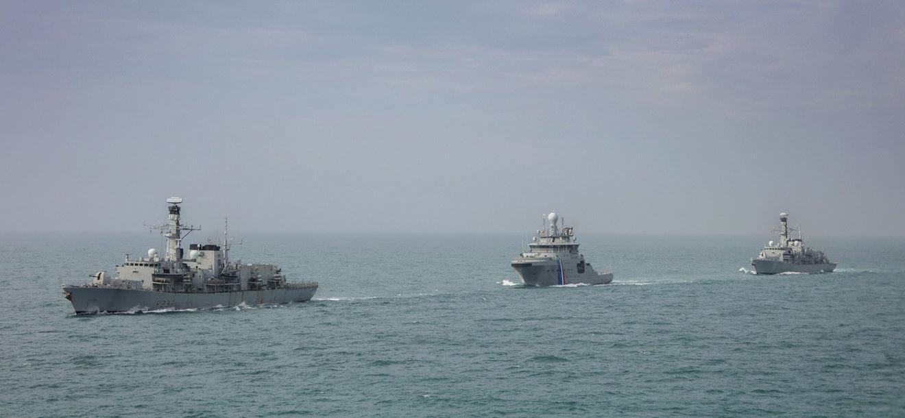 HMS KENT CONDUCTS PHOTEX DURING EXERCISE DYNAMIC MONGOOSE