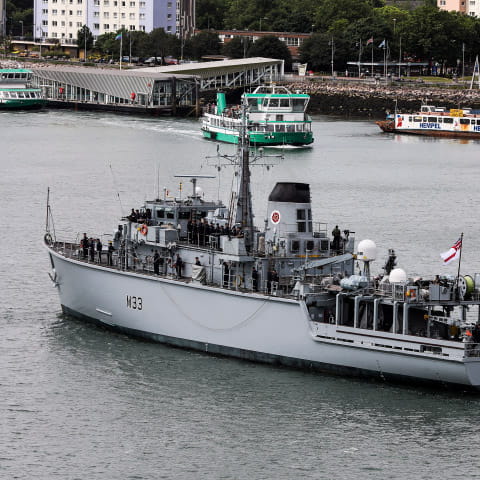 HMS Middleton