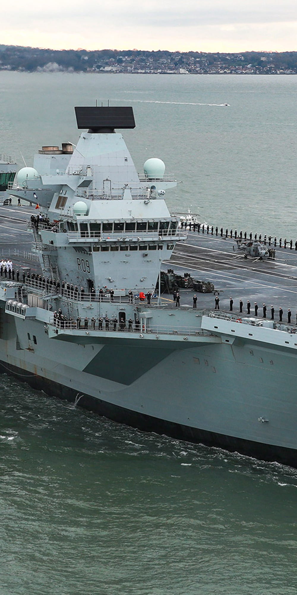 Uku Prince of Wales R09 プリンスオブウェールズ HMS Prince of Wales (R09) | Royal Navy