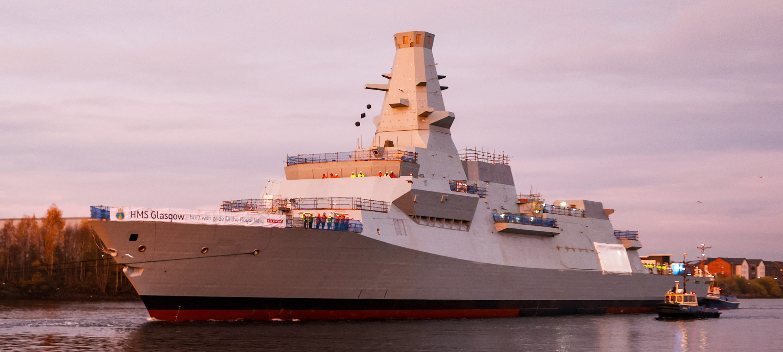 Royal-Navy-Equipment-City-Class-00-hotspot.jpg Royal Navy Ship HMS Glasgow makes its way to Scotstoun shipyard