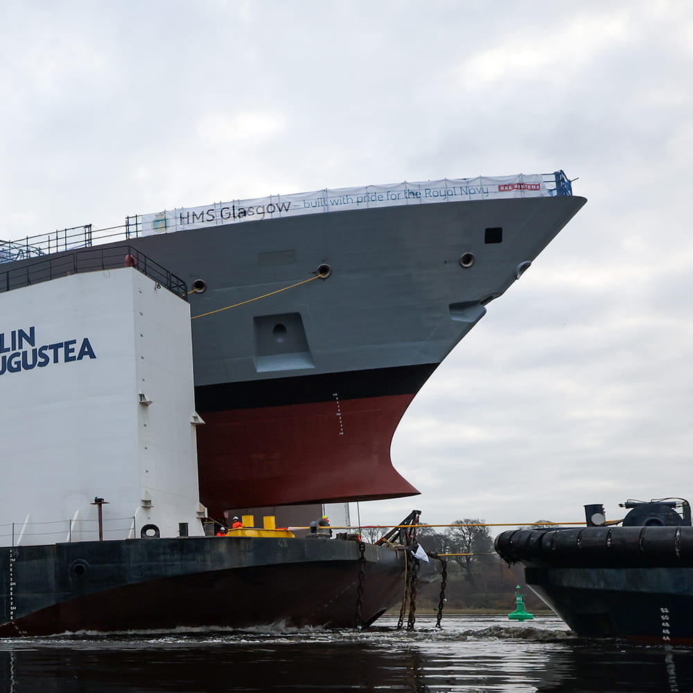 Royal-Navy-Equipment-City-Class-05-silent-and-efficient.jpg Hull of the HMS Glasgow in dry dock