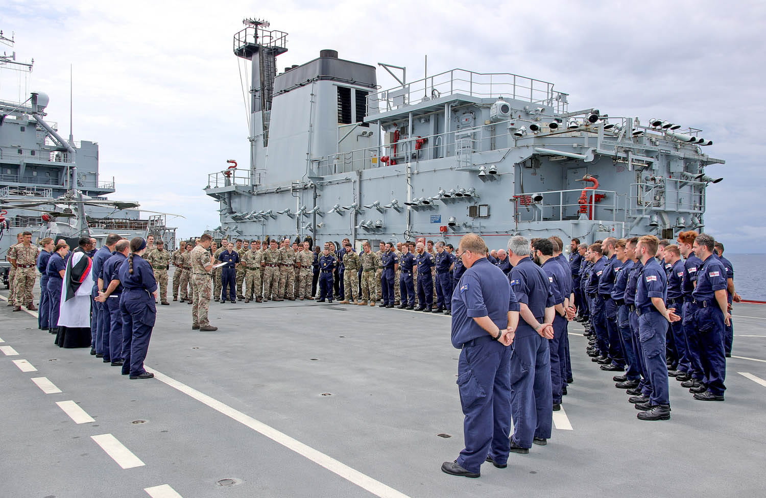 Falklands veteran leads tributes aboard RFA Argus