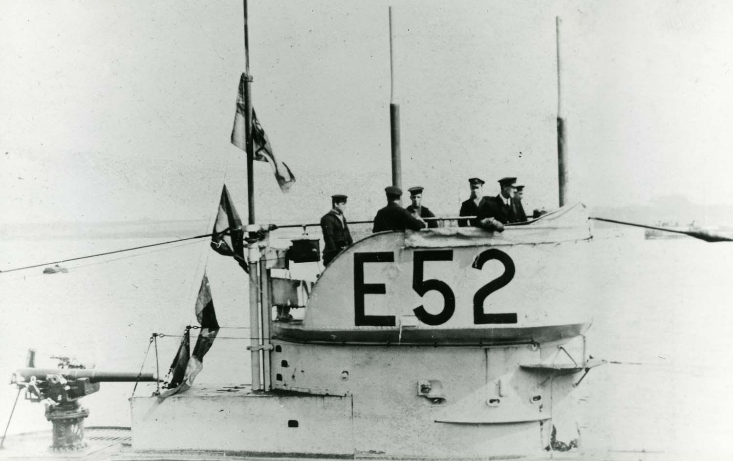 Naval officer ‘solves’ 90-year mystery of the ‘submarine in the park’ in Devon town