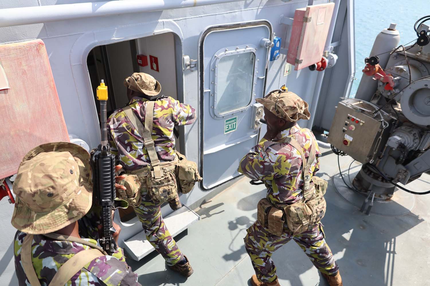 Kenyan Marines train with HMS Lancaster
