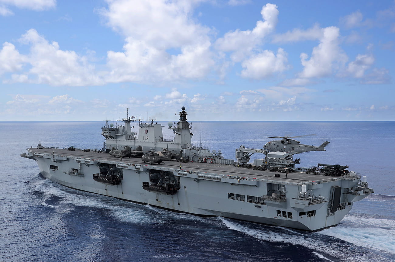 HMS Ocean Op Ruman