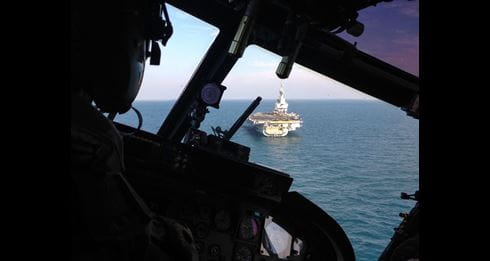 Commander Maritime Operations visits personnel in the Gulf