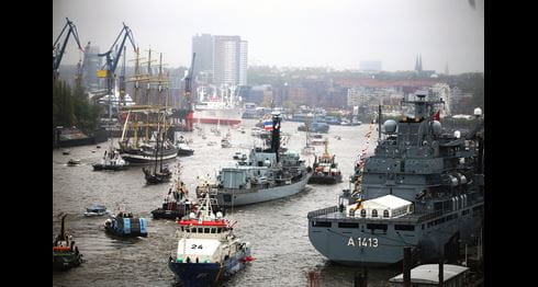 HMS Iron Duke visits 828th Hamburg Port Anniversary