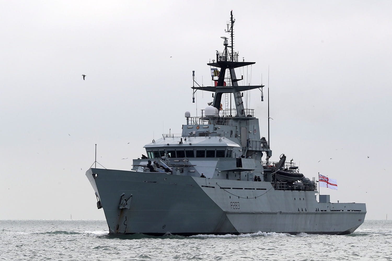 New Royal Navy navigators complete their training around British Isles