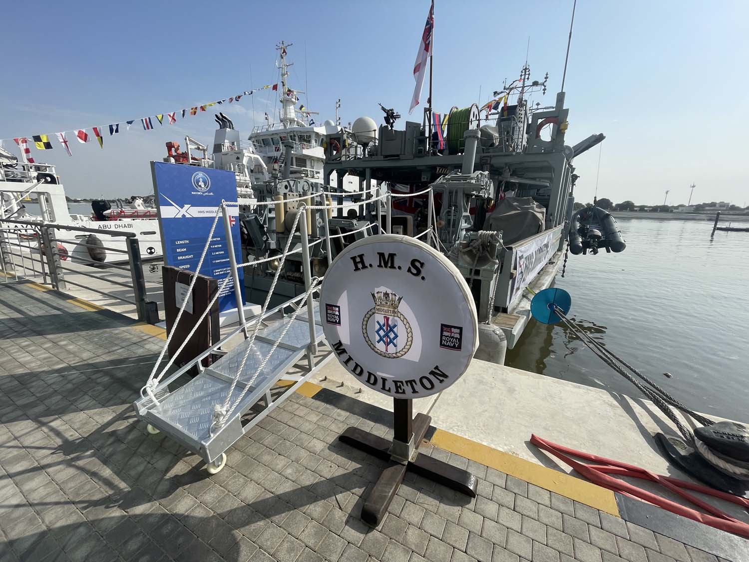 HMS Middleton attended two exhibitions in Abu Dhabi to show off their minehunting equipment and specialist knowledge. 