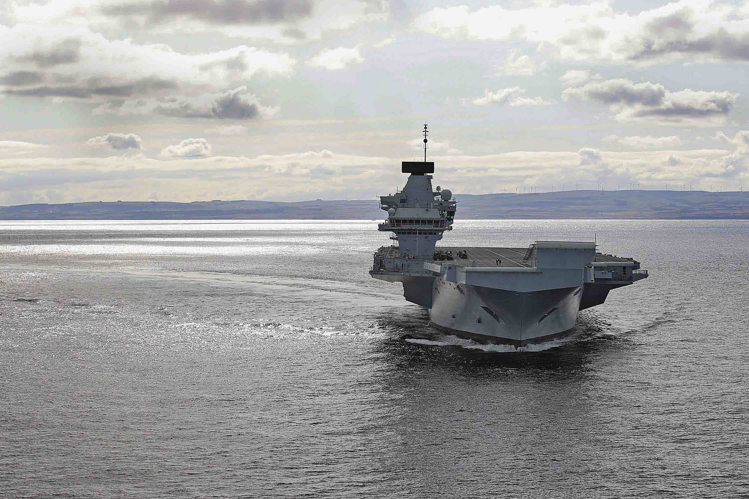 HMS Prince of Wales hits top speed