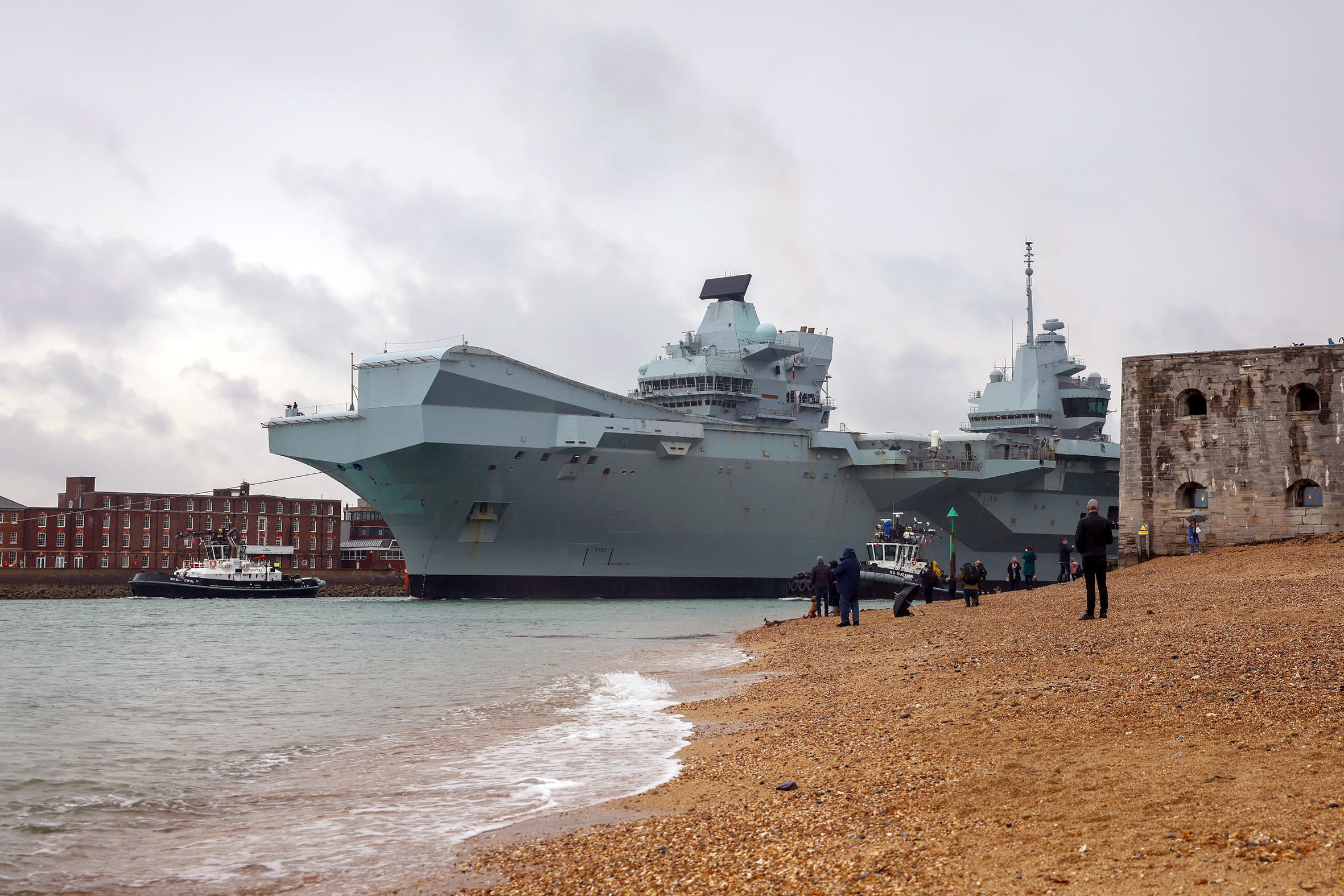 HMS Queen Elizabeth seeing passing Portsmouth Harbour entrance in 2024 HMS Queen Elizabeth seeing passing Portsmouth Harbour entrance in 2024