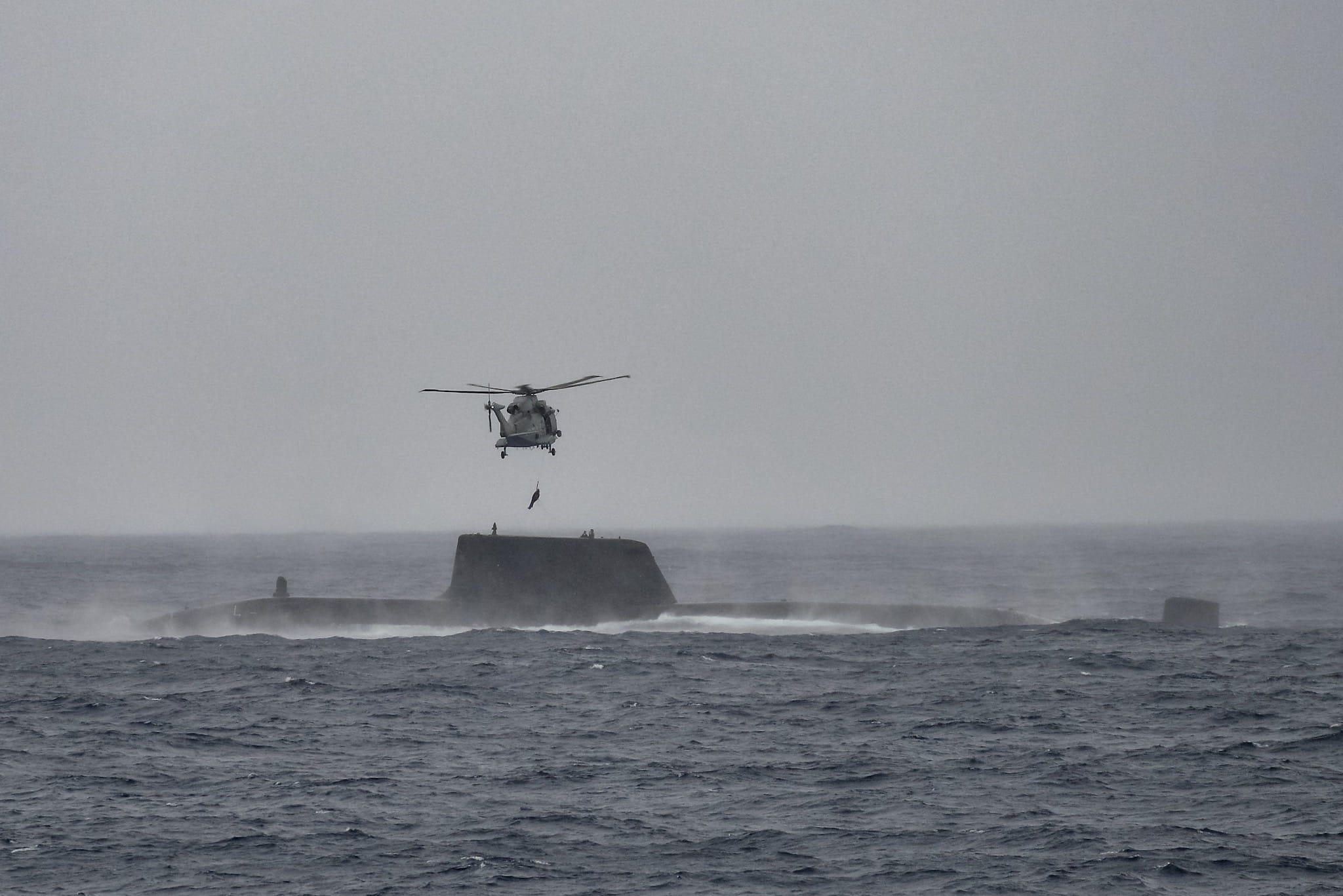 HMS Astute and HMS St Albans have been training in the Atlantic
