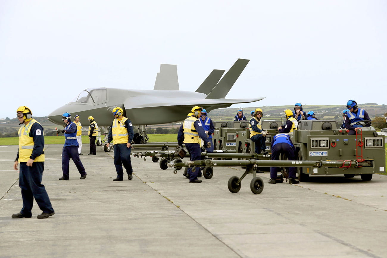 Replica training jets ensure aircraft carrier ready for safe aviation