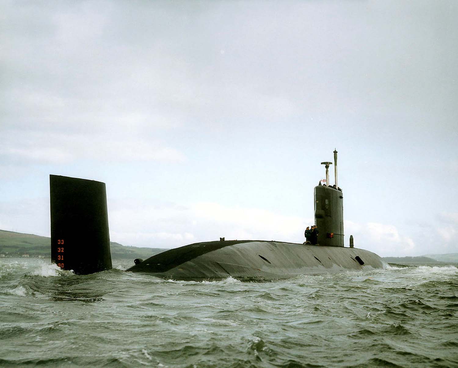 HMS Swiftsure in the Clyde in 1991