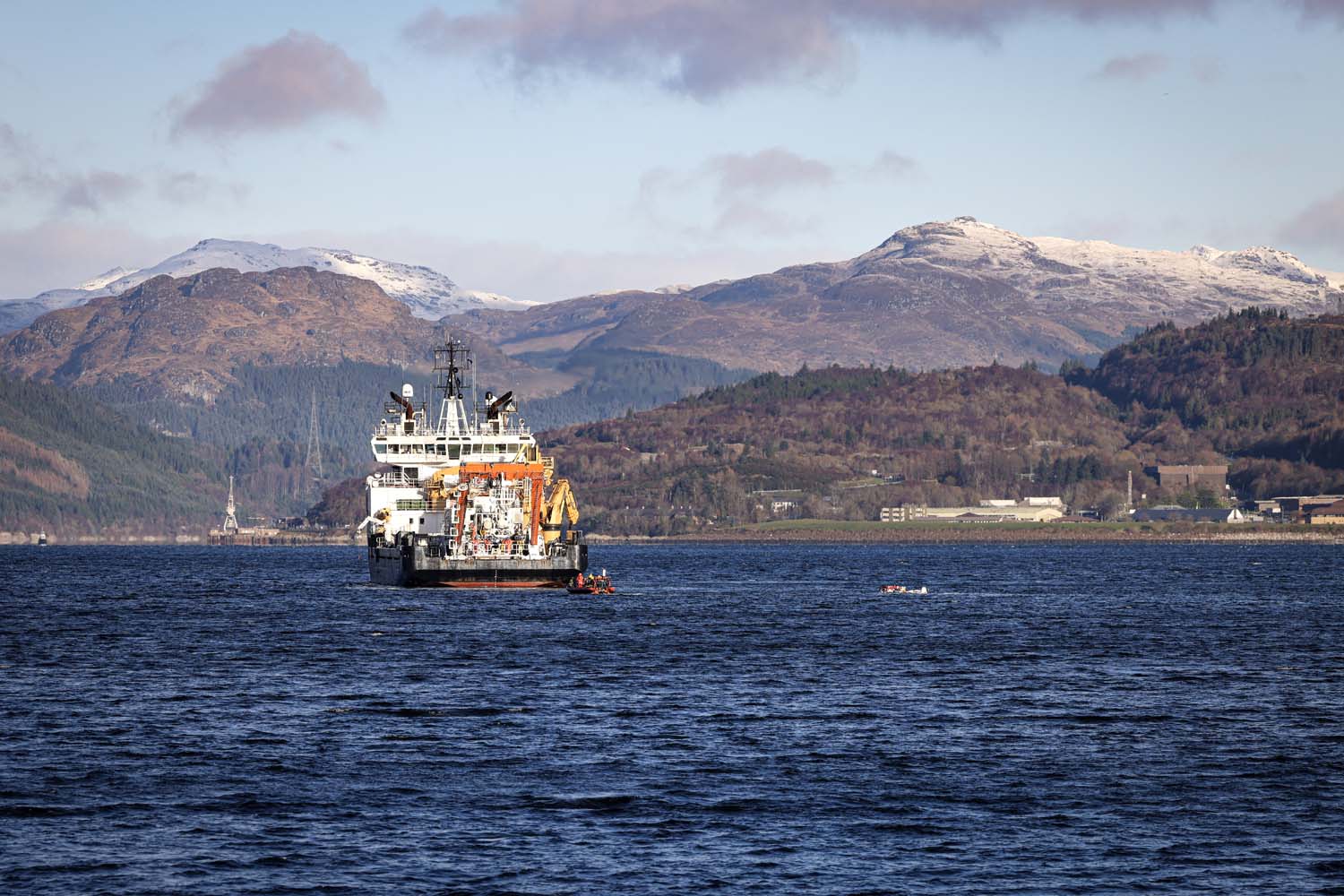 Royal Navy experts test their ability to save stricken submarines
