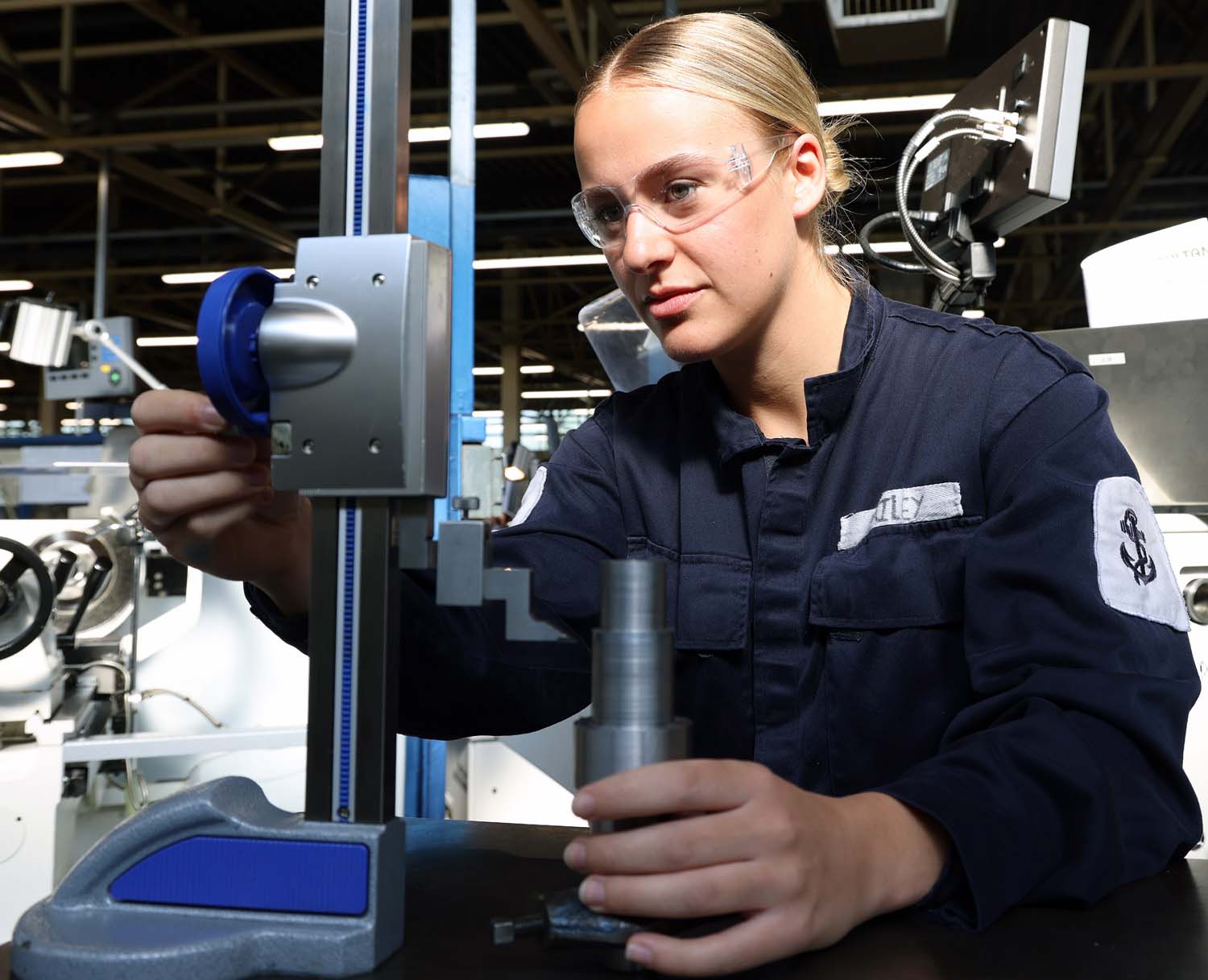 It’s not ‘just for boys’ – Navy celebrates female engineers